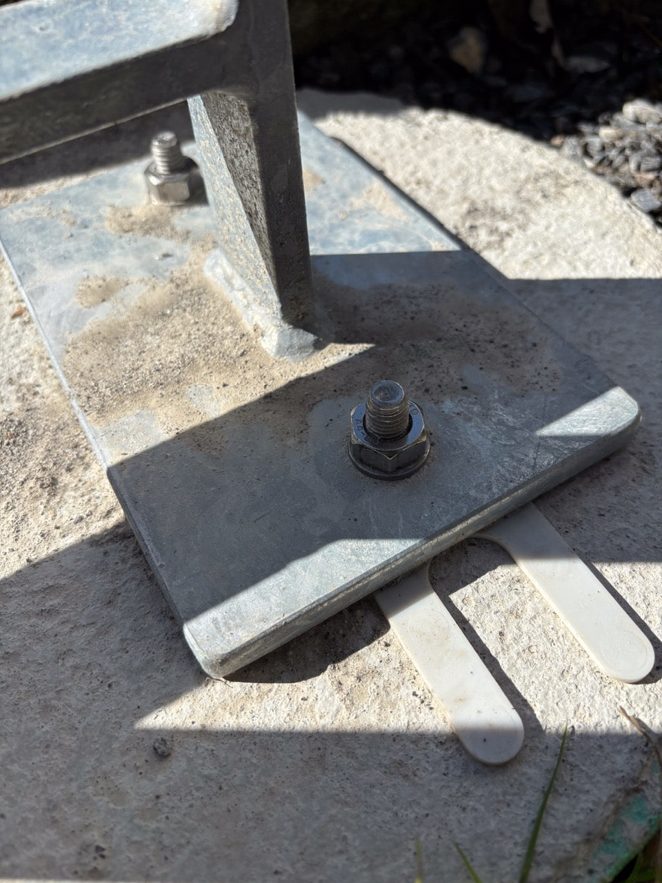 Thru-Bolt Pro Stud Anchor Zinc
